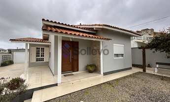 Imagem: Casa à venda no bairro Village - Imbituba/SC
