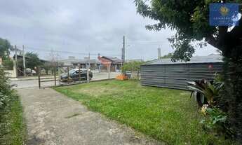 Imagem 4: Casa com piscina muito bem localzada