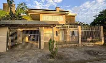 Imagem 2: Casa 5 dormitórios em Curumim, Capão da Canoa