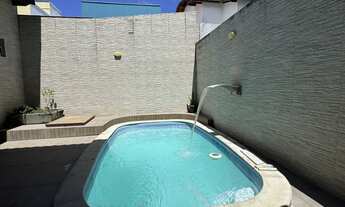 Imagem 5: Beta Ville - Casa Abrantes - 4 Quartos com Piscina e Energia Solar à Venda