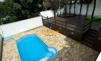 Imagem: Casa com piscina no Bairro Jardim Maluche!