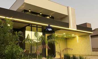 Imagem: Casa à venda no Condomínio Village Provence