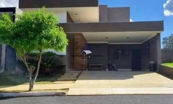 Imagem: Casa à venda no Condomínio Village La