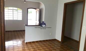 Imagem: Casa à venda no bairro Jardim Laranjeiras