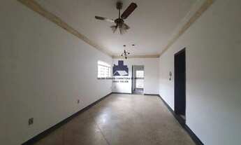 Imagem: Casa comercial à venda no bairro Vila Ercília