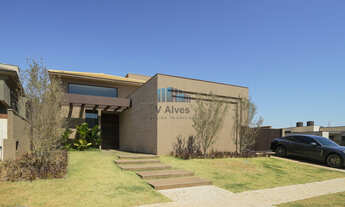 Imagem: Casa em condomínio à venda, 4 quartos