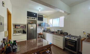 Imagem 6: Apartamento com 140m², 4 quartos sendo 01 suíte, 4 vagas. À venda, no bairro União!