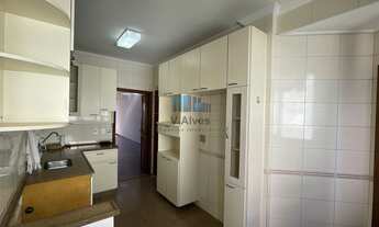 Imagem 6: Apartamento com 244m², 5 quartos sendo 2 suítes, 2 vagas. À venda, no bairro União!