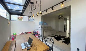 Imagem 6: Área privativa com 3 quartos sendo 01 suíte, 2 vagas paralelas. À venda, no bairro Ana Lúc