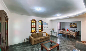 Imagem 4: Casa com 324m² de área construída, 5 quartos, 3 vagas. À venda, no bairro Dona Clara!