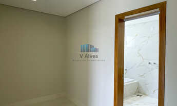 Imagem 4: Casa de alto padrão, com 330m² de área construída, 4 quartos sendo 3 suítes, piscina aquec