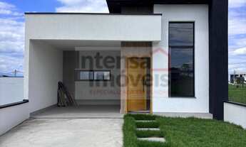 Imagem: Casa à venda no bairro Residencial e Comercial