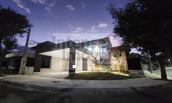 Imagem: Casa à venda no bairro Chácara do Visconde