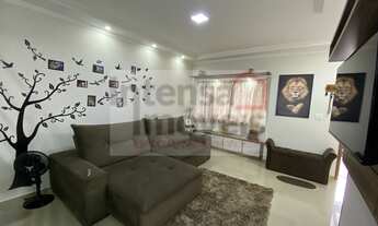 Imagem 2: Sobrado à venda no bairro Vila dos Comerciários 2 - Taubaté/SP