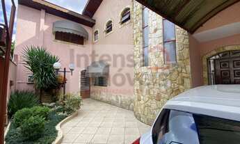 Imagem 2: Sobrado à venda no bairro Vila Aparecida - Taubaté/SP