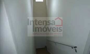 Imagem 3: Sobrado à venda no bairro Vila Santa Isabel - Taubaté/SP