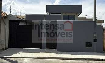 Imagem: Casa à venda no bairro Residencial Parque