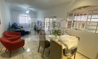 Imagem: Sobrado à venda no bairro Residencial Dalla