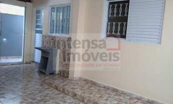 Imagem: Casa à venda no bairro Vila Aparecida