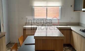 Imagem 4: Sobrado à venda no bairro Vila Areão - Taubaté/SP