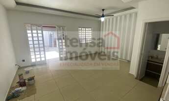 Imagem 2: Sobrado à venda no bairro Estiva - Taubaté/SP