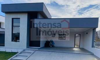 Imagem: Casa à venda no bairro Itapecirica - Taubaté/SP