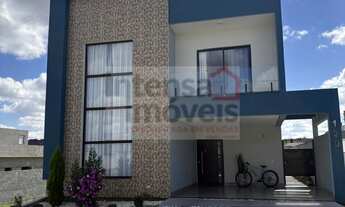 Imagem: Sobrado à venda no bairro Vale dos Cristais