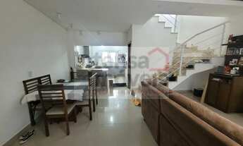 Imagem: Sobrado à venda no bairro Vila Areão