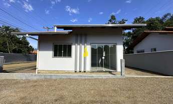 Imagem: Casa á venda no Bairro Araponguinhas