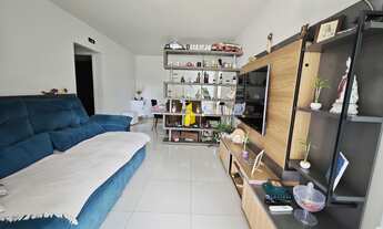 Imagem: Apartamento semimobiliado à venda no bairro