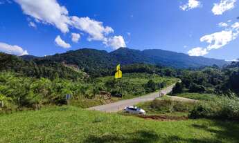 Imagem 5: Amplo terreno em lugar alto