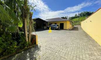 Imagem 4: Linda casa com piscina no Bairro dos Estados em Timbó