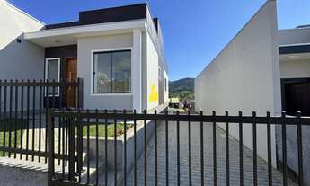 Imagem: Casa à venda em Indaial com 02 dormitórios