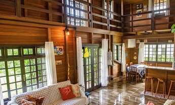 Imagem 3: Casa Rústica, 3 dormitórios, 1 suítes, 2 banheiro, 2 vagas na garagem, 226M² de Área Const