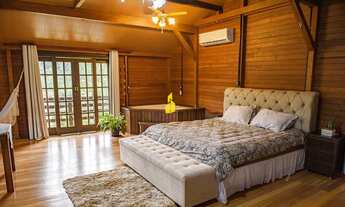 Imagem 6: Casa Rústica, 3 dormitórios, 1 suítes, 2 banheiro, 2 vagas na garagem, 226M² de Área Const