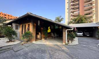 Imagem: Casa à venda no bairro Centro - Timbó/SC