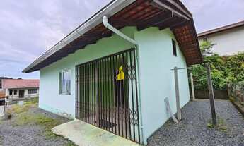 Imagem 4: Terreno com duas casas