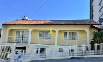 Imagem: Casa à venda em Timbó/SC