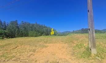 Imagem 2: Terreno com 15m de frente