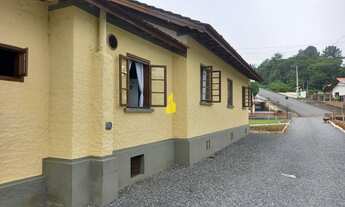 Imagem 6: Casa com amplo terreno no Bairro Pomeranos