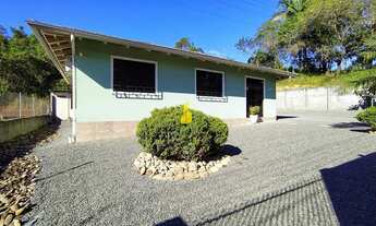 Imagem: Casa à venda no bairro Araponguinhas