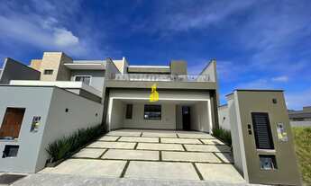 Imagem: MARAVILHOSA CASA COM PISCINA NA CIDADE DE