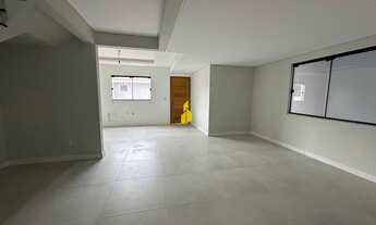 Imagem 6: Sobrado à venda no bairro Capitais em Timbó