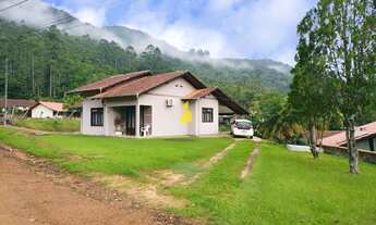 Imagem: Casa no Centro de Benedito Novo