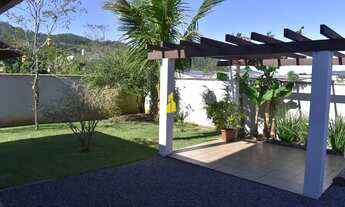 Imagem 2: Casa à venda no bairro Centro - Rodeio/SC