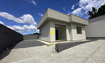 Imagem: Casa nova no Bairro Araponguinhas