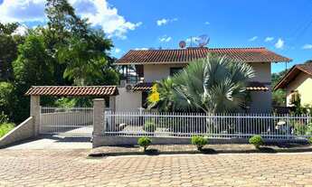 Imagem: Casa dois pavimentos em Rodeio