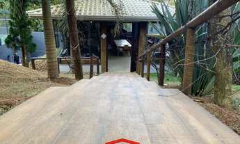 Imagem 2: Casa à venda no bairro Jardim Estancia Santana - Bragança Paulista/SP