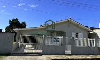 Imagem: Casa à venda no bairro Cabeçudas - Laguna/SC