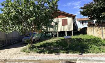 Imagem: Casa à venda no bairro Cabeçuda - Laguna/SC